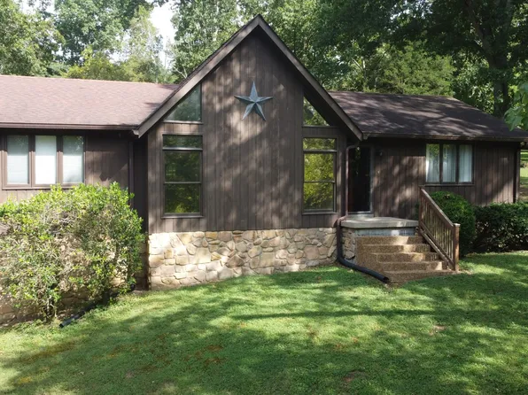 132 New Halltown Rd, Hartsville, TN 37074