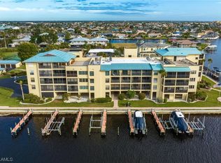 4647 SE 17th Pl APT 204, Cape Coral, FL 33904