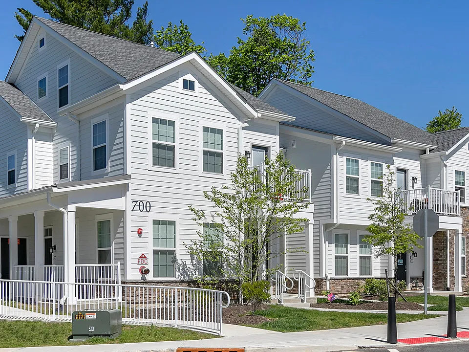 The Willows at Annandale Village