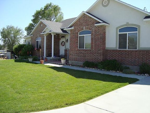3rd image of 1278 W High River Cir