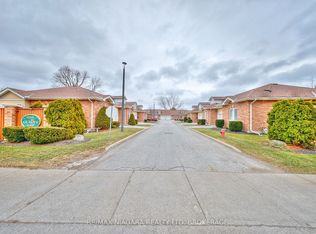 4300 Kalar Rd #10, Niagara Falls, ON L2H1S8