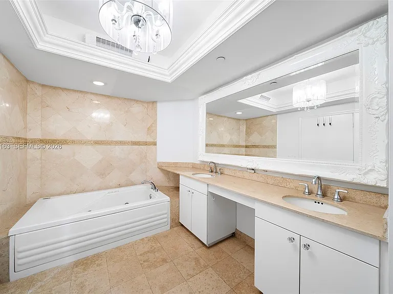 4775 Collins Ave #1504 — Photo 18