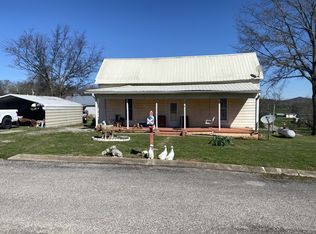 107 Twin Oaks Dr, Bell Buckle, TN 37020