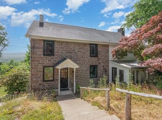 1220 Alpine Rd, Wellsville, PA 17365