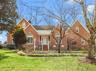 2708 Sturbridge Ct, Burlington, NC 27215