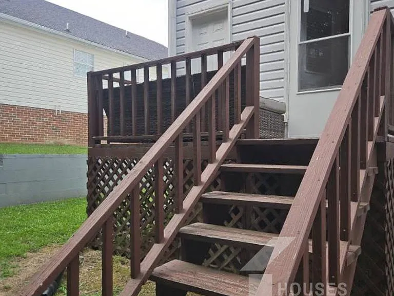 553 Memorial Drive Ext #X — Photo 18