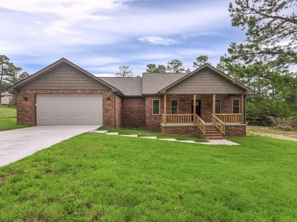 207 Dogwood Dr, Mena, AR 71953