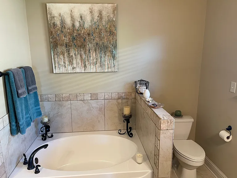 7724 Kari Ln — Photo 8