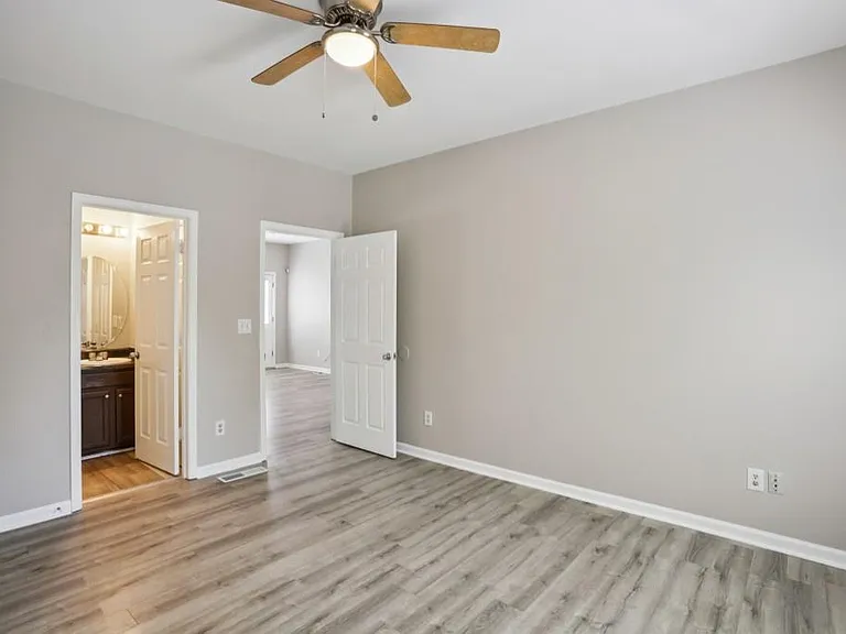 753 Prince Pl NW — Photo 18