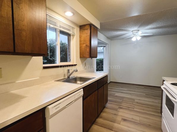 1403 SE 130th Ave #0