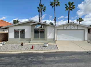 700 Bahama Dr, Hemet, CA 92543