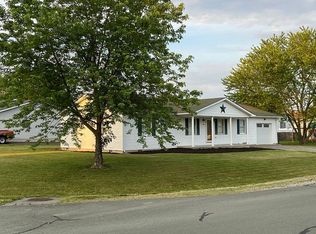 107 Killdeer Rd, Stephens City, VA 22655