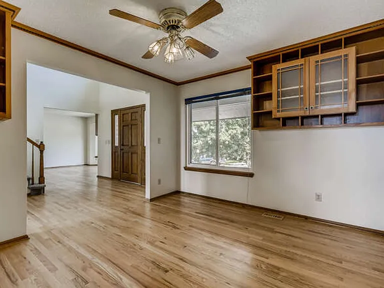 9151 Kenwood Ct — Photo 5