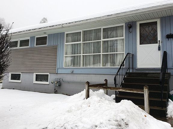 4th image of 32 Loralee Dr