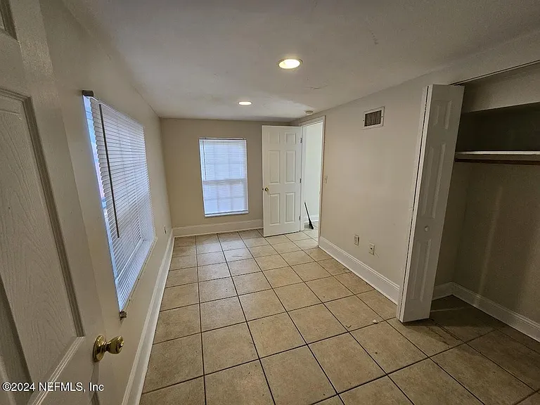 925 Phillips St #2 — Photo 10