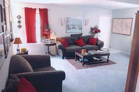 3 bed, 1.5 bath, 1562 sqft, $1,290 — Photo 2
