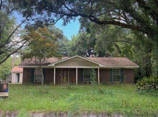 7030 Laverne Dr S, Mobile, AL 36618
