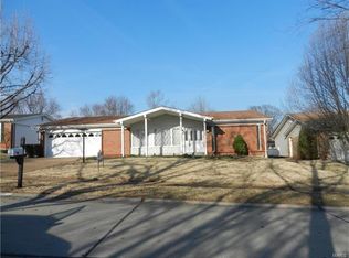 5025 Kirkey Ct, Saint Louis, MO 63128