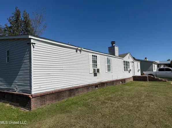 320 Cedar Hill Dr, Pearl, MS 39208