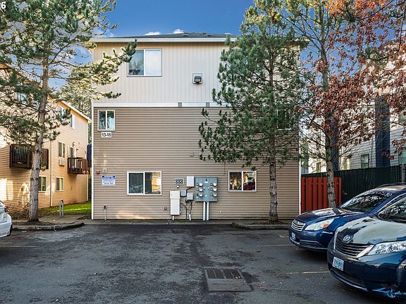 2nd image of 3317 SE 122nd Ave Suite 14