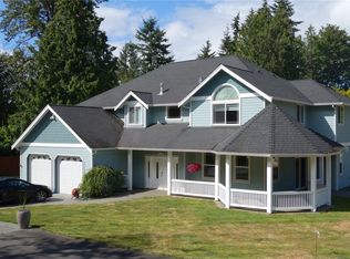 16604 Sylvester Rd SW, Seattle, WA 98166