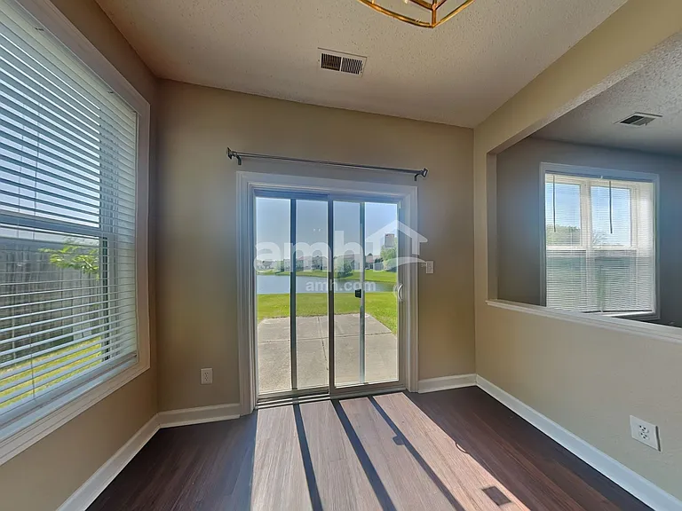 11065 Cool Winds Way — Photo 5