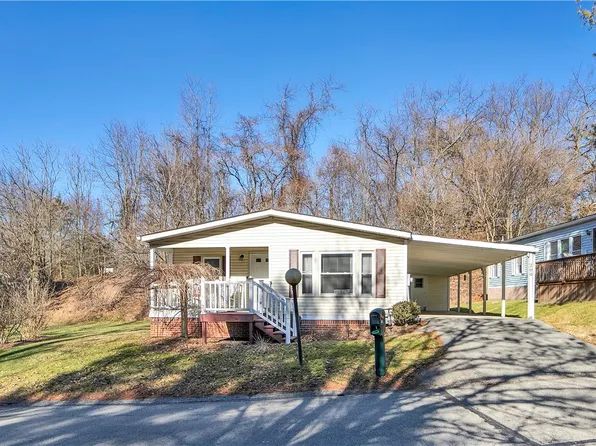 200 Meadow Ln, Murrysville, PA 15668