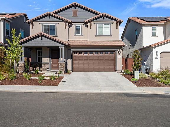 2nd image of 3394 Discovery Dr