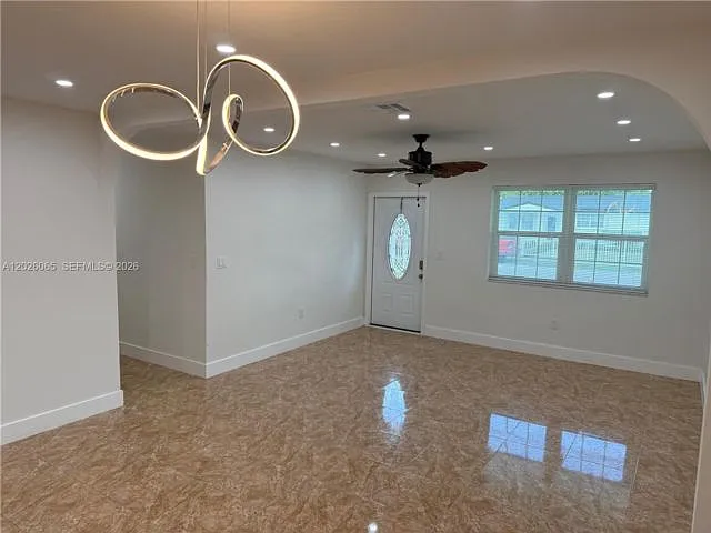 19741 SW 114th Pl — Photo 3