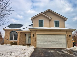 3504 Edgecreek Dr, New Lenox, IL 60451