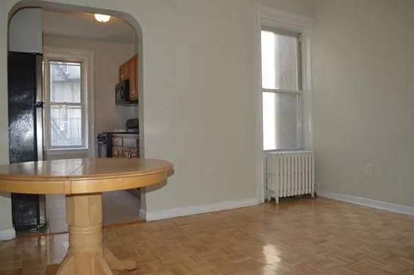 Rented by Dream Space Realty | media 43