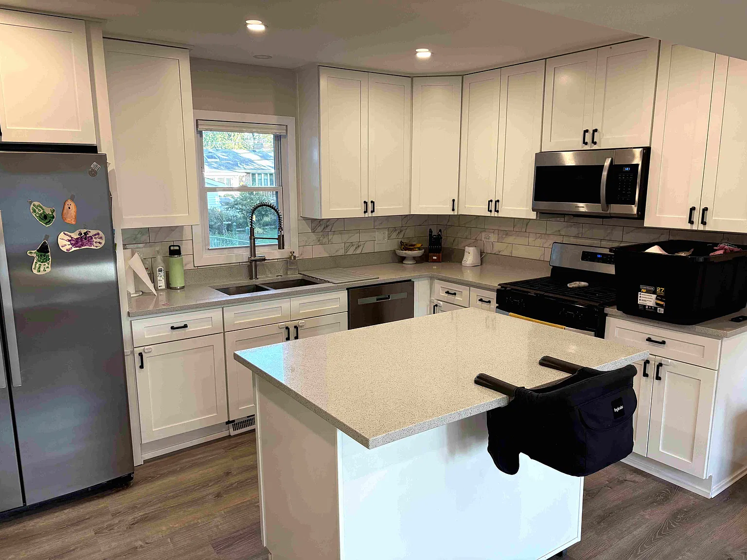 4 bed, 1700 sqft, $3,225 — Photo 2