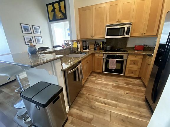 5th image of 3957 30th St Unit 522