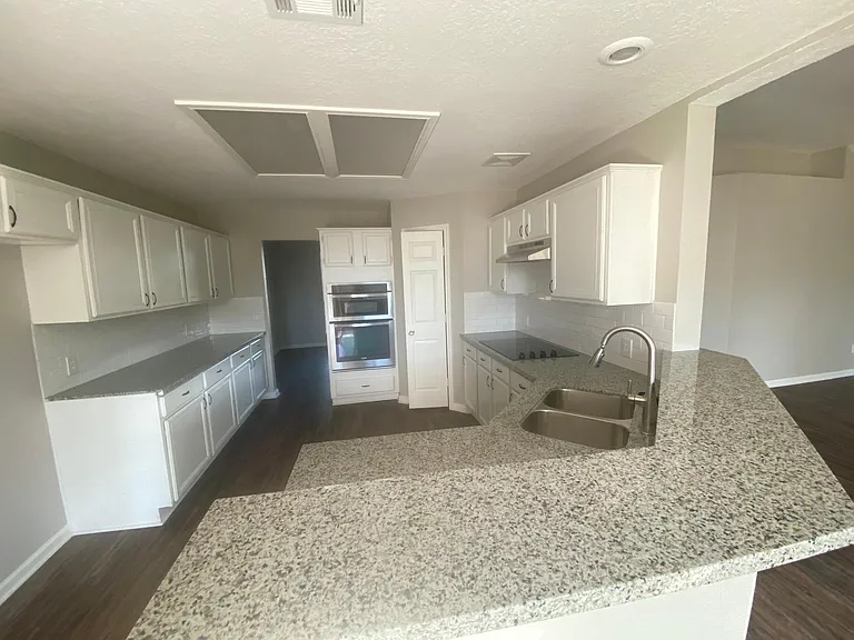 120 Papaya St — Photo 19