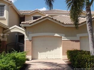 3823 Tree Top Dr #3, Fort Lauderdale, FL 33332