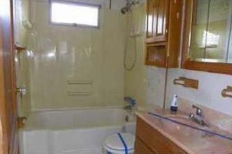 5th image of 20 Moyer Dr