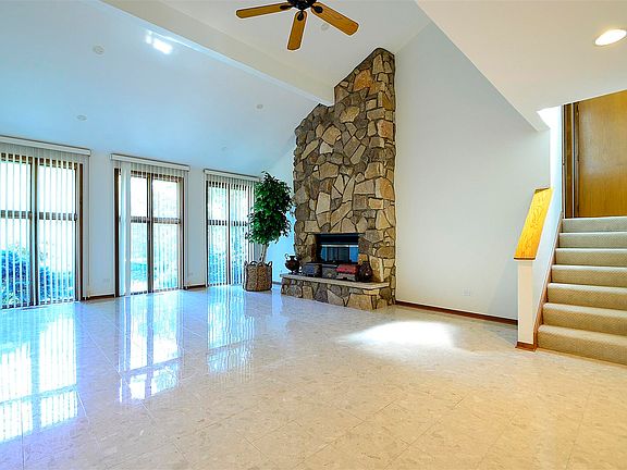 4th image of 4N742 Honey Hill Cir