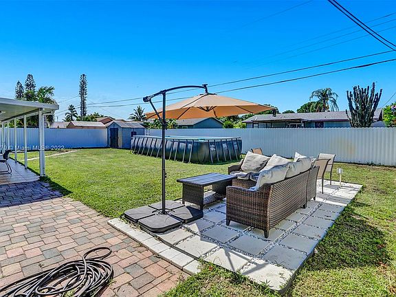 5th image of 3327 Artesian Dr