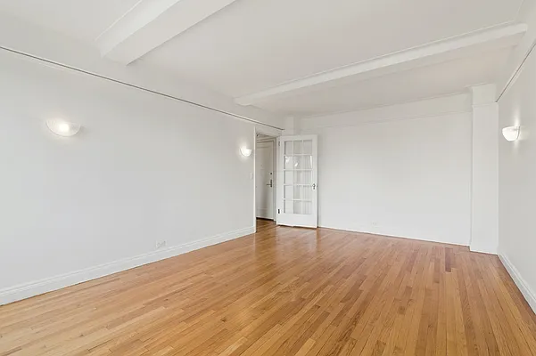 Rented by Akelius Real Estate Management | media 11