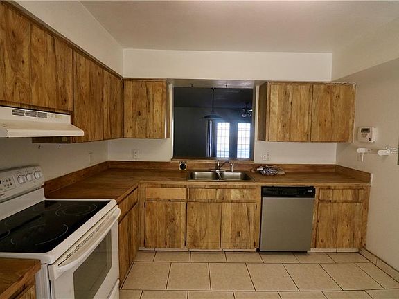 4th image of 8418 N Jones Ave