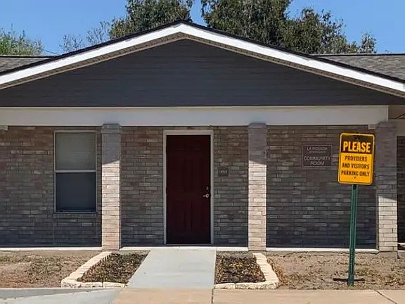 5th image of 901 Lamar St #1524
