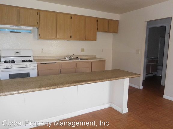 2nd image of 18400 Montezuma St APT 5