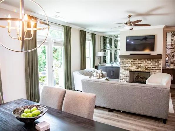 1918 Glenview Park Cir, Duluth, GA 30097