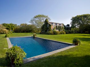 115 Apaquogue Rd, East Hampton, NY 11937
