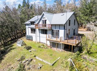 827 Tyler Creek Rd, Ashland, OR 97520