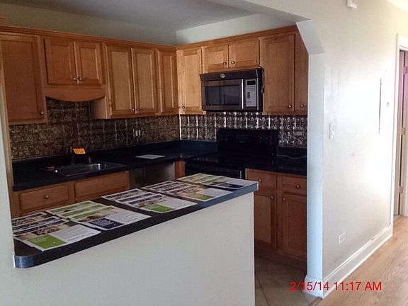 3rd image of 4235 Jennifer Ln #3A