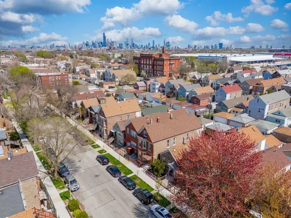 3631 S Hermitage Ave #2, Chicago, IL 60609