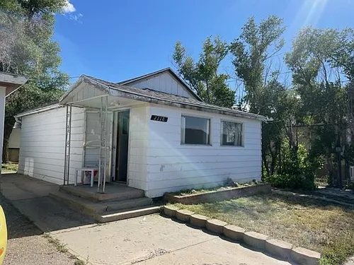 1118 Thorpe St Photo 1