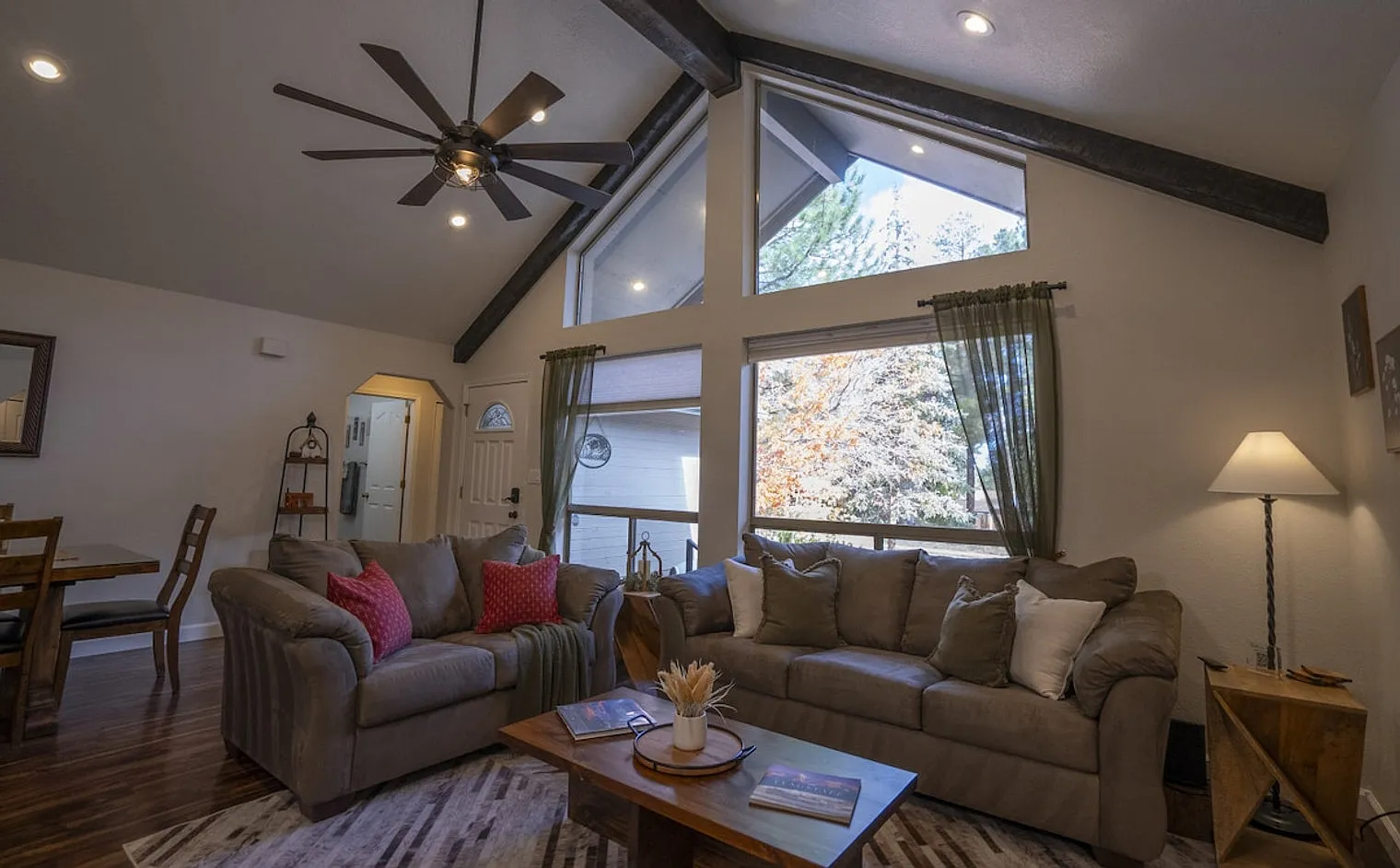 3 bed, 2.0 bath, $8,558 — Photo 1