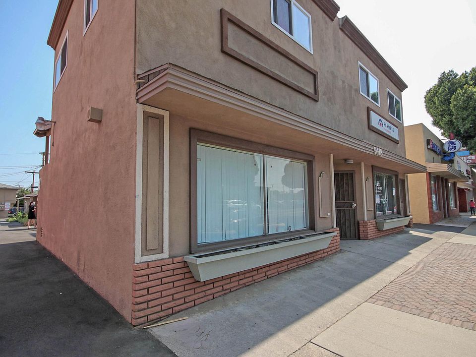 1st image of 9416 Las Tunas Dr #C